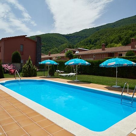 Apartamentos Fonda Finet Sant Feliu De Pallerols Exterior photo